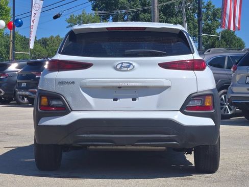 Used 2021 Hyundai Kona SE w/ Cargo Package FWD image 13