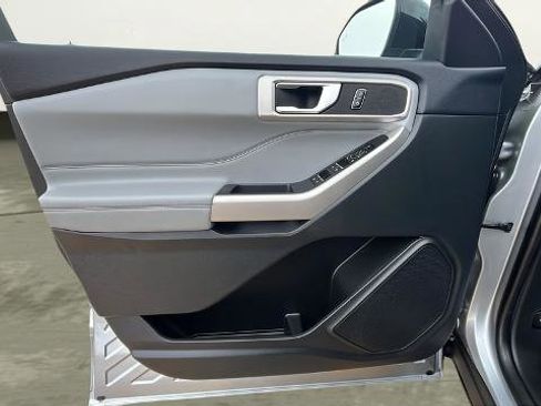 Certified 2023 Ford Explorer XLT w/ Equipment Group 202A image 16