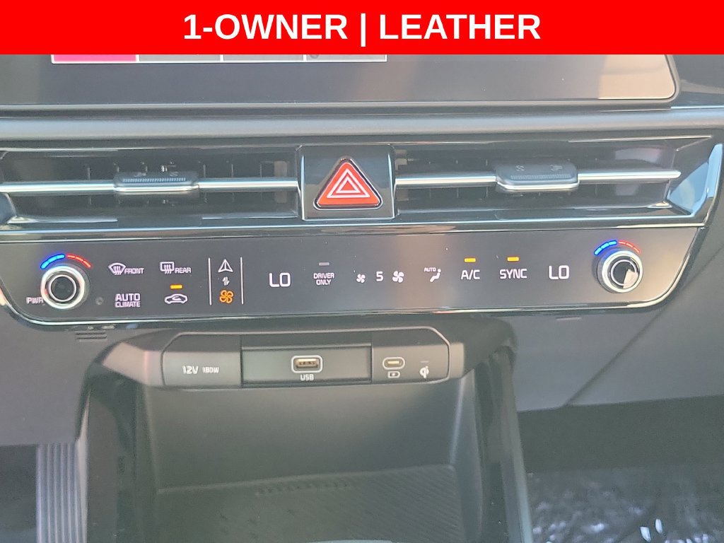Used 2023 Kia Niro EX FWD image 30
