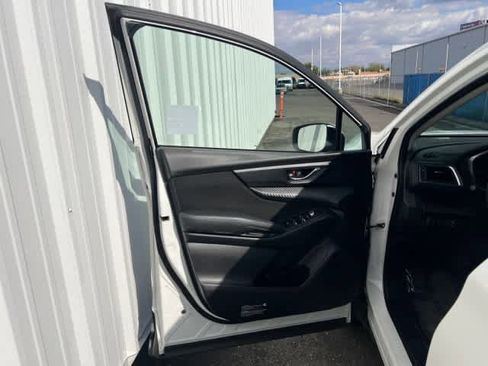 Used 2023 Subaru Ascent Premium image 11