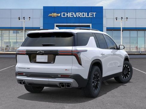 New 2026 Chevrolet Traverse Z71 w/ Enhanced Driving Package image 4