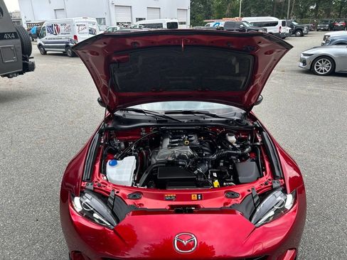 Used 2025 MAZDA MX-5 Miata Club RWD image 13