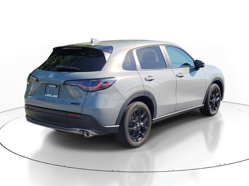 Used 2024 Honda HR-V Sport image 7