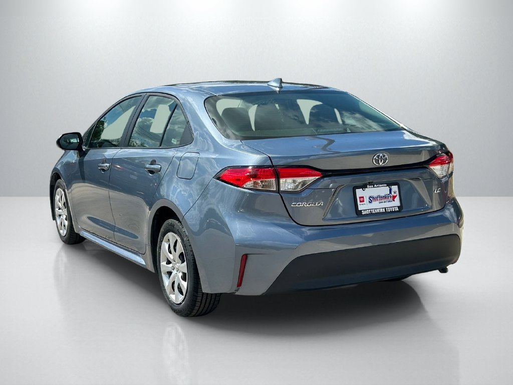 Certified 2025 Toyota Corolla LE FWD image 7