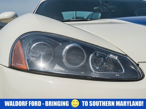 Used 2006 Dodge Viper SRT-10 w/ VOI9 Edition image 14