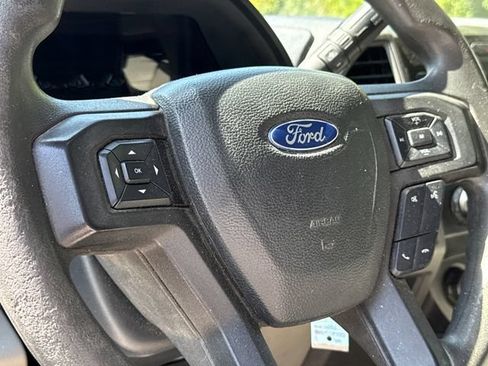 Used 2022 Ford F250 XL w/ Camper Package AWD/4WD image 24