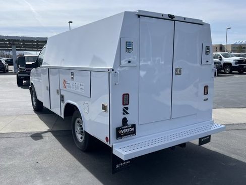 New 2025 Chevrolet Express 3500 1WT w/ Power Convenience Package image 19