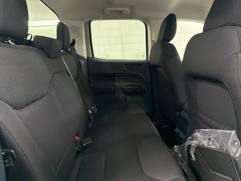 New 2025 Ford Maverick XL w/ Equipment Group 102A image 28