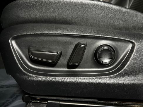 Certified 2023 Toyota Camry SE w/ Convenience Package FWD image 12