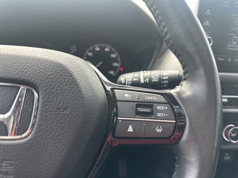 Certified 2024 Honda HR-V EX-L image 19