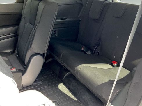 Used 2022 Subaru Ascent Premium image 10