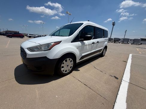 Used 2019 Ford Transit Connect XL FWD image 4
