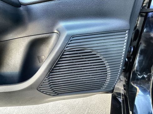 Used 2025 Toyota Prius XLE image 23