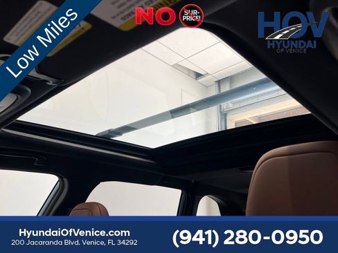 Used 2025 Subaru Forester Touring AWD/4WD image 13