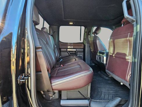 Used 2017 Ford F250 Platinum w/ Platinum Ultimate Package image 25