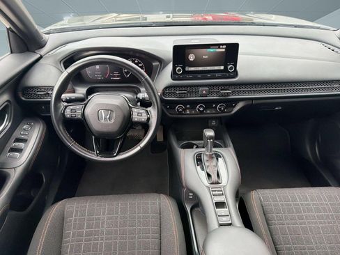 Used 2025 Honda HR-V Sport image 24