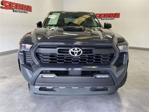 Used 2024 Toyota Tacoma TRD Sport image 7