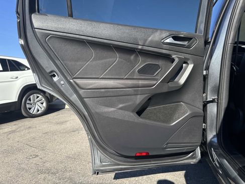 Certified 2024 Volkswagen Tiguan SE R-Line image 24
