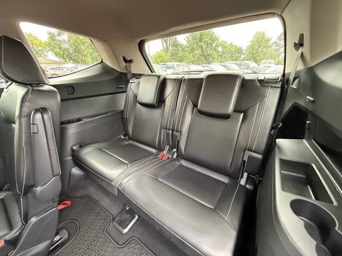Used 2021 Volkswagen Atlas SE w/ Towing Package AWD/4WD image 14