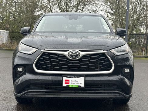 Certified 2023 Toyota Highlander LE image 8