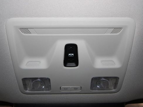 Used 2025 Ford Maverick Lariat w/ 4K Tow Package image 18