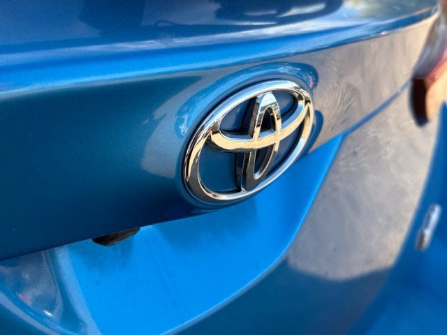 Used 2018 Toyota Corolla iM w/ All-Weather Mat Package FWD image 12