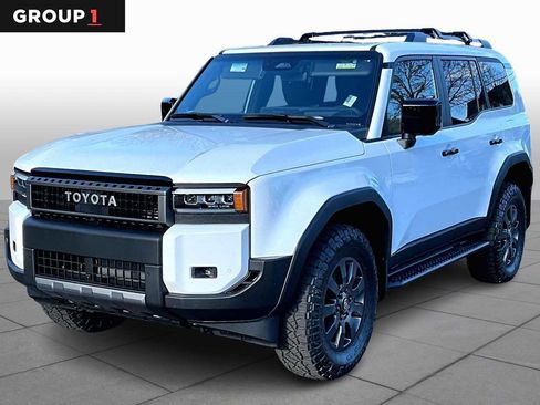 Certified 2025 Toyota Land Cruiser image 1