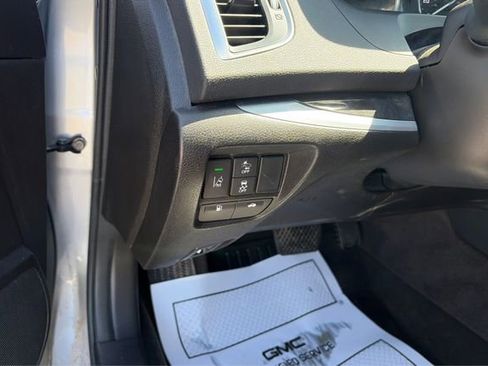 Used 2018 Acura TLX w/ Technology Package image 17