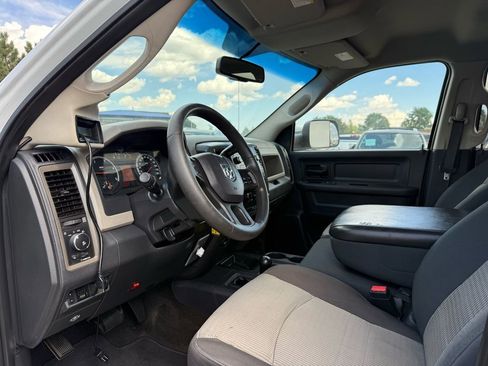Used 2012 RAM 3500 ST w/ Chrome Appearance Group image 16
