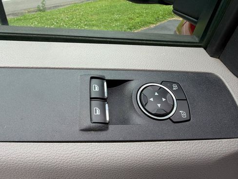 Used 2019 Ford F350 XLT w/ XLT Value Package AWD/4WD image 15