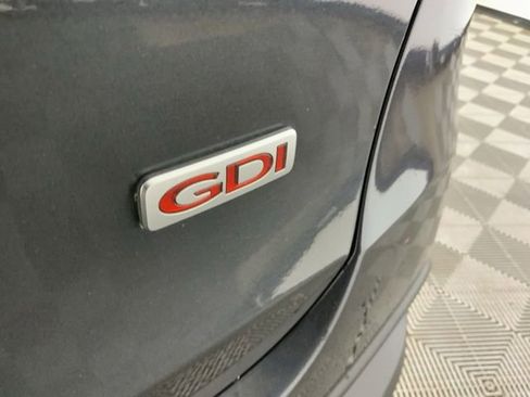 Used 2018 Kia Sorento AWD image 10