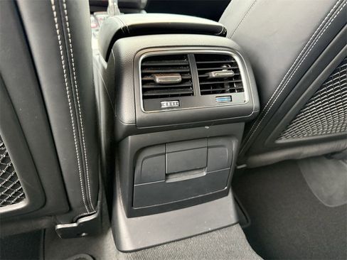 Used 2017 Audi SQ5 Premium Plus w/ Technology Package image 25