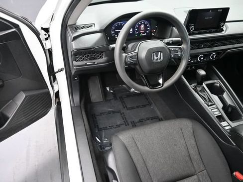 Used 2023 Honda Accord LX image 14