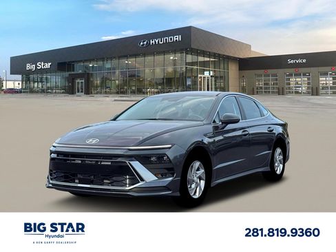 New 2026 Hyundai Sonata SE FWD image 1