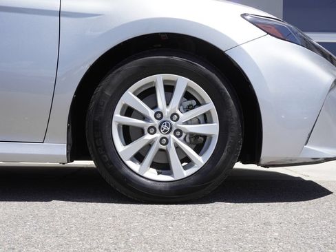 Used 2025 Toyota Camry LE FWD image 35