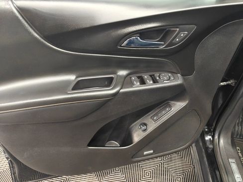 Used 2018 Chevrolet Equinox Premier image 50