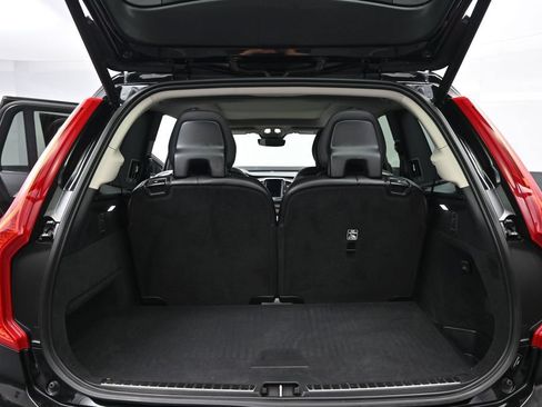 Used 2023 Volvo XC90 B6 Ultimate w/ Protection Package Premier AWD/4WD image 18