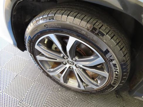 Used 2018 Lexus RX 350L FWD w/ Premium Package image 6