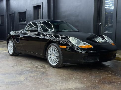 Used 2002 Porsche Boxster RWD image 11