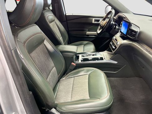 Used 2023 Ford Explorer Timberline w/ Timberline Technology Package AWD/4WD image 31