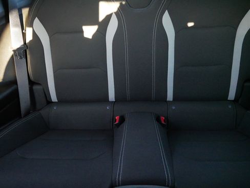 Used 2021 Chevrolet Camaro LT w/ Technology Package image 13