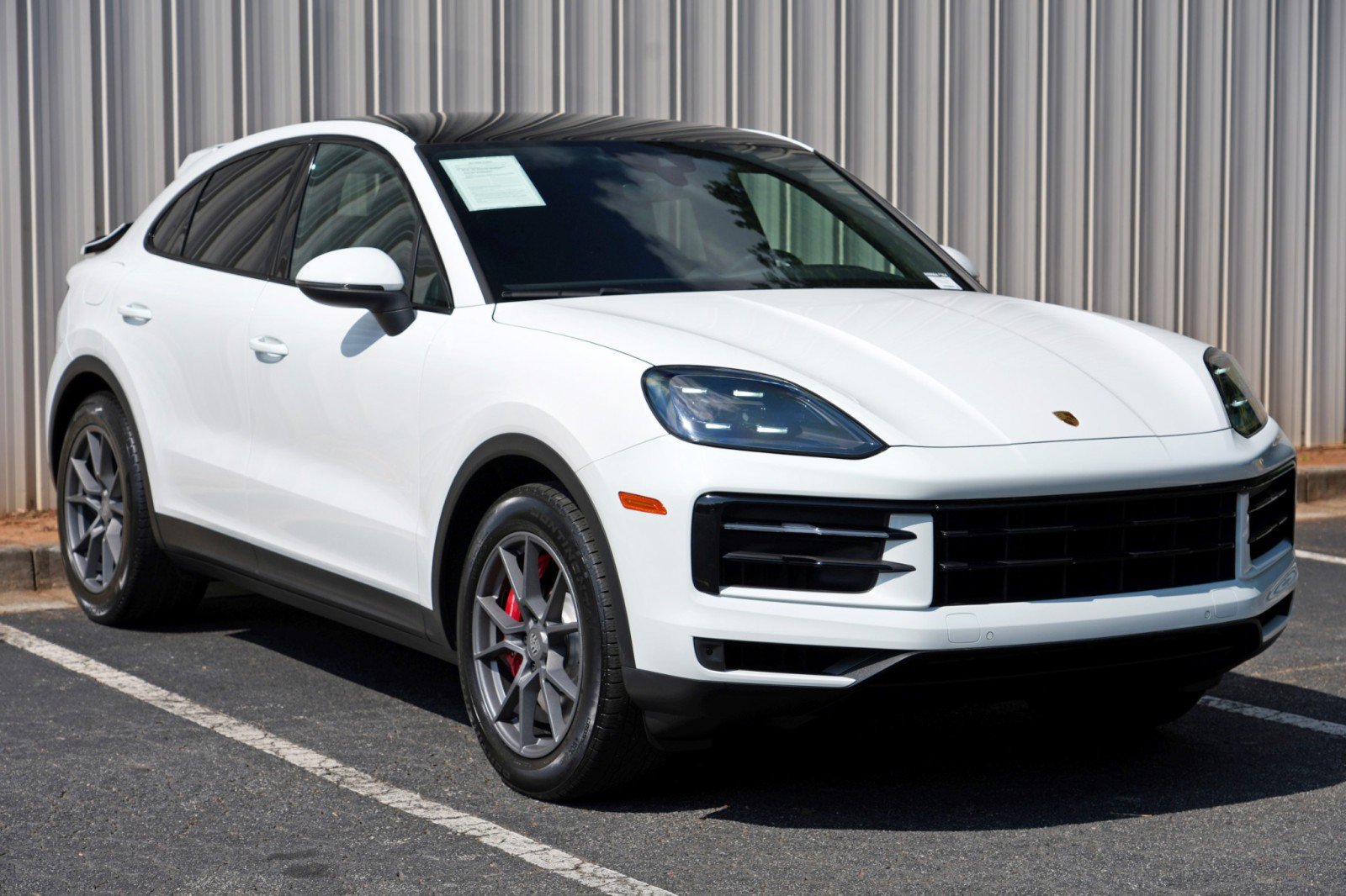 Used 2024 Porsche Cayenne S AWD/4WD image 59