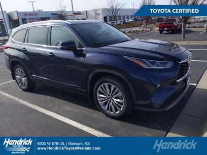 Certified 2022 Toyota Highlander Platinum
