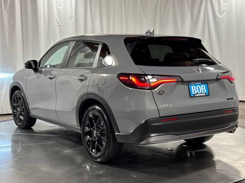 Used 2024 Honda HR-V Sport image 9