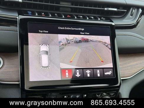 Used 2022 Jeep Grand Cherokee Summit w/ Luxury Tech Group V image 30