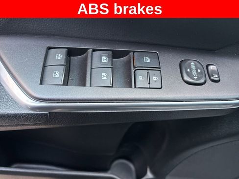 Used 2017 Toyota Camry SE image 17