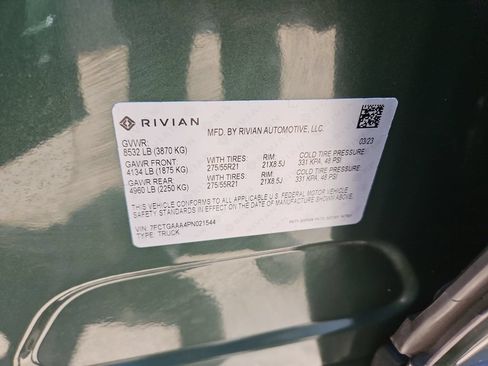 Used 2023 Rivian R1T Adventure AWD/4WD image 30