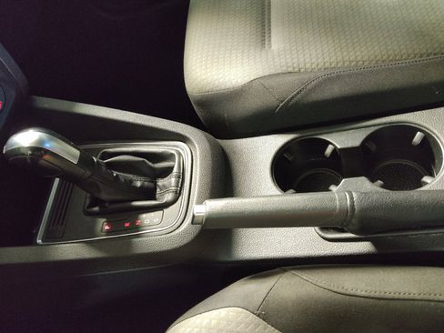 Used 2018 Volkswagen Jetta S FWD image 26