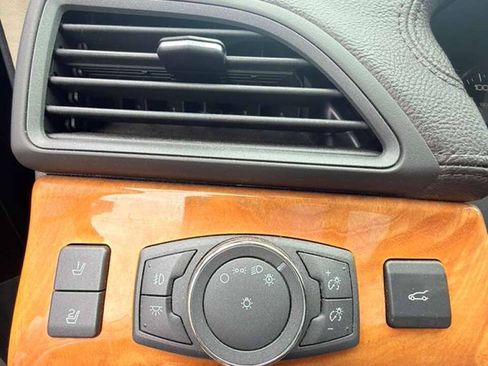 Used 2014 Lincoln MKX AWD w/ Equipment Group 102A image 27