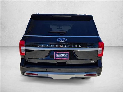 Used 2024 Ford Expedition Max XLT image 6